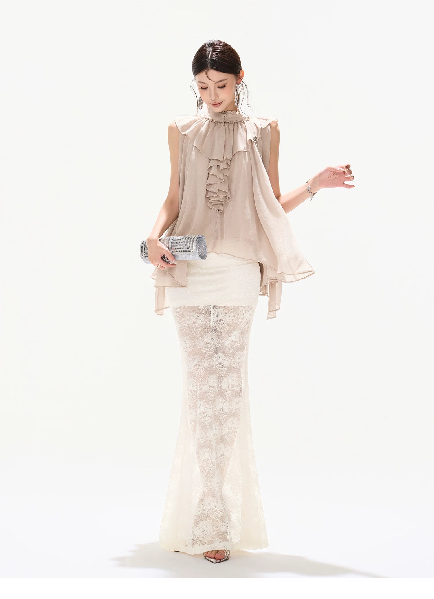 Lightweight Ruffle Collar Sleeveless Chiffon Blouse