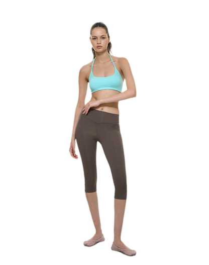 Bare-Feel Slit Capri Pants