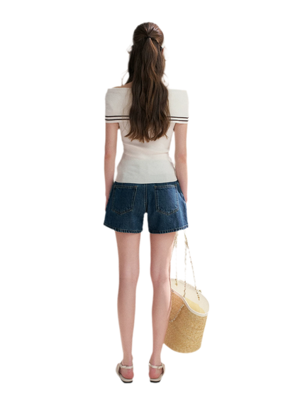 V-Neck Tie Knit Top
