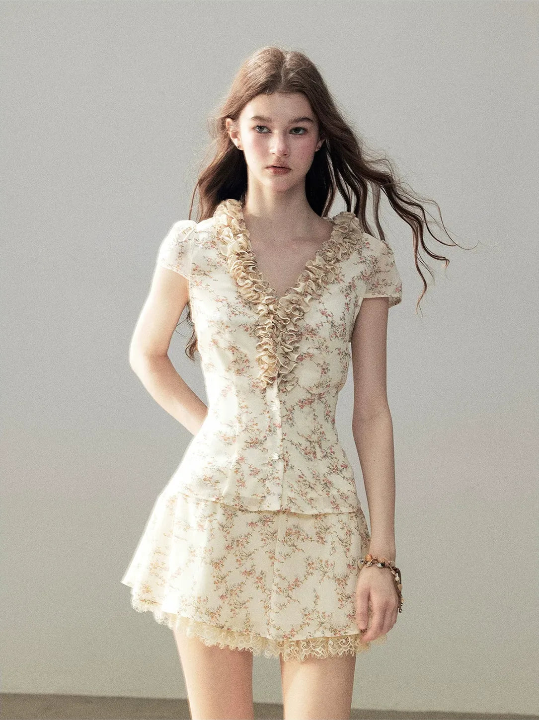 Floral Ruffle Set