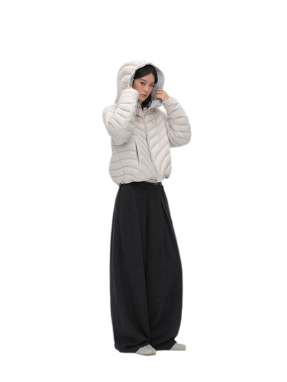 Pleated Contrast Wide-Leg Trousers
