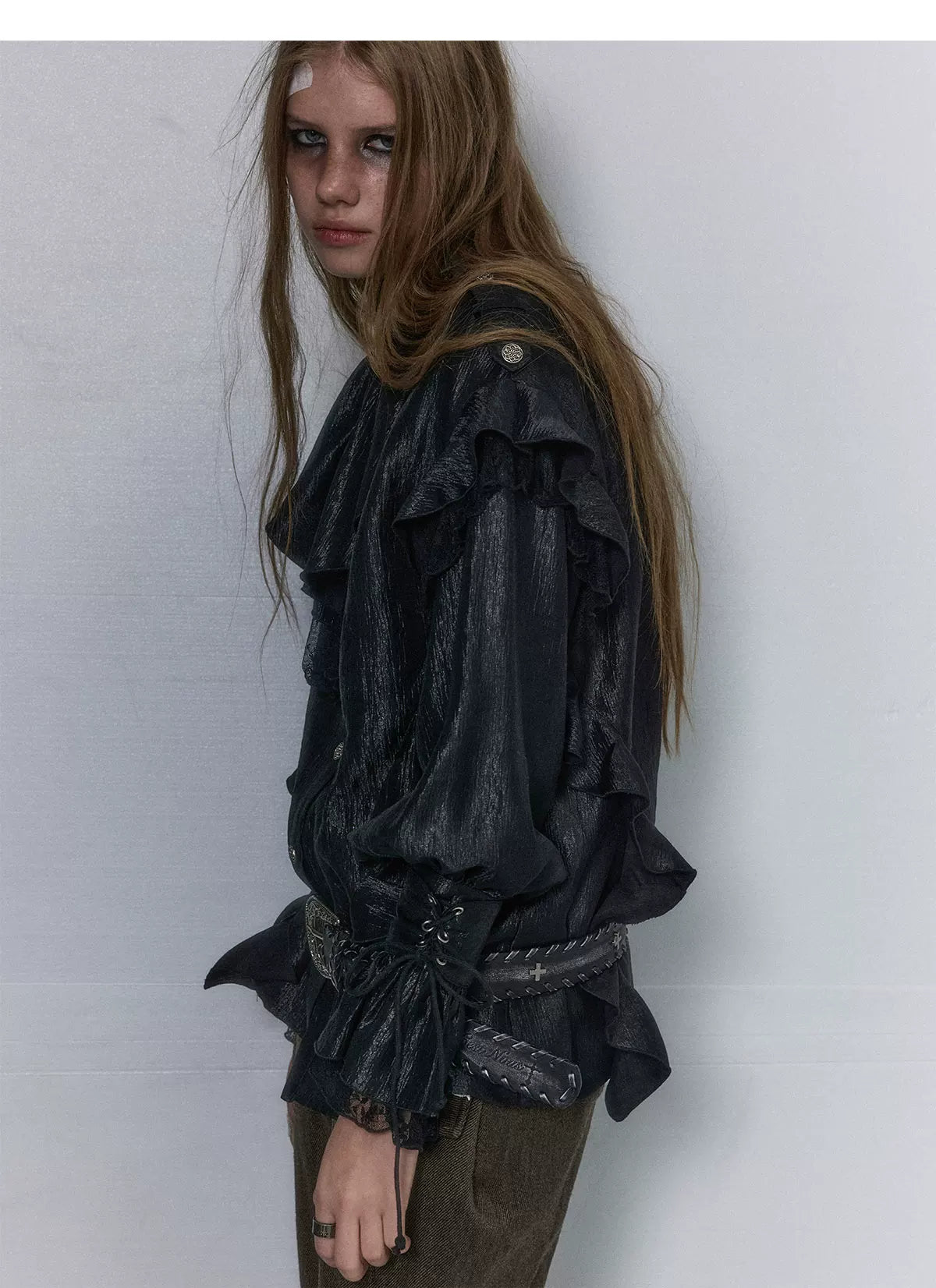 Blouse met textuur, ruches en hoge hals