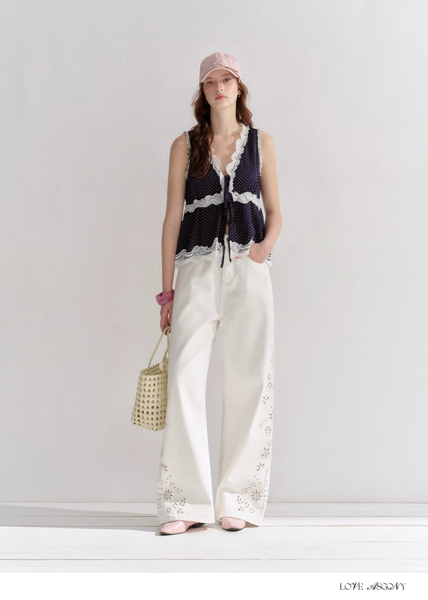 Embroidered Washed Wide-Leg Jeans