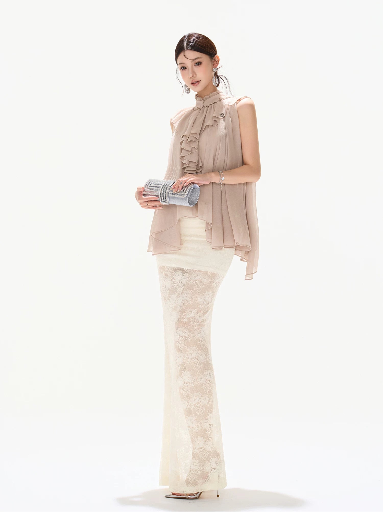 Lightweight Ruffle Collar Sleeveless Chiffon Blouse