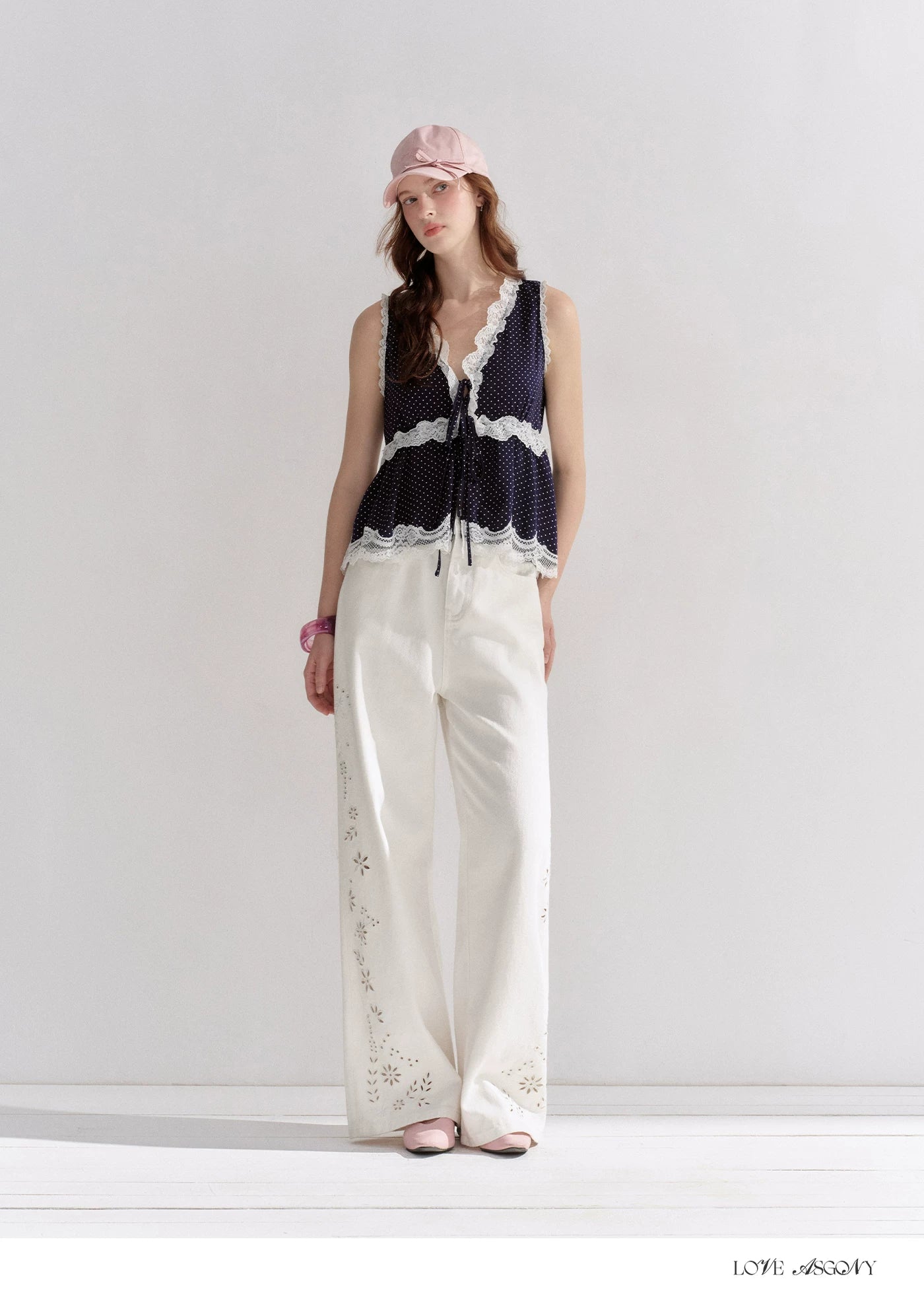 Embroidered Washed Wide-Leg Jeans