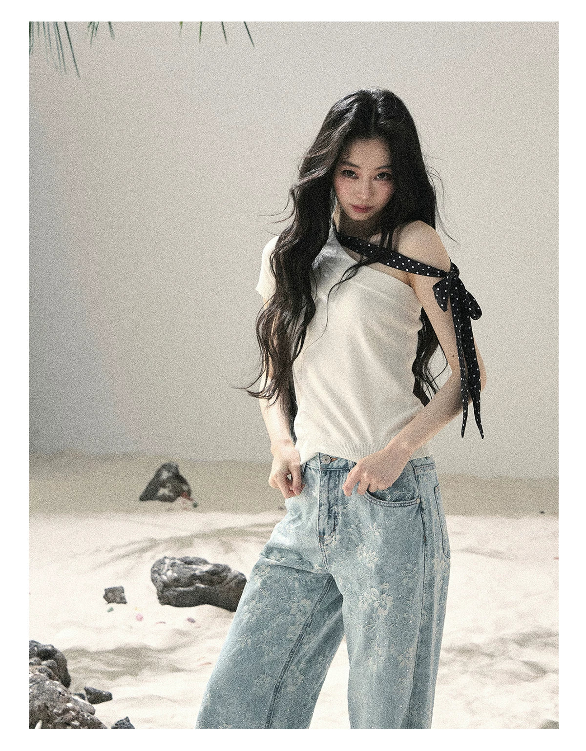 American Style Rhinestone Floral Denim Pants