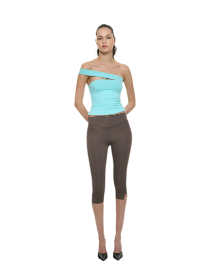 Bare-Feel Slit Capri Pants