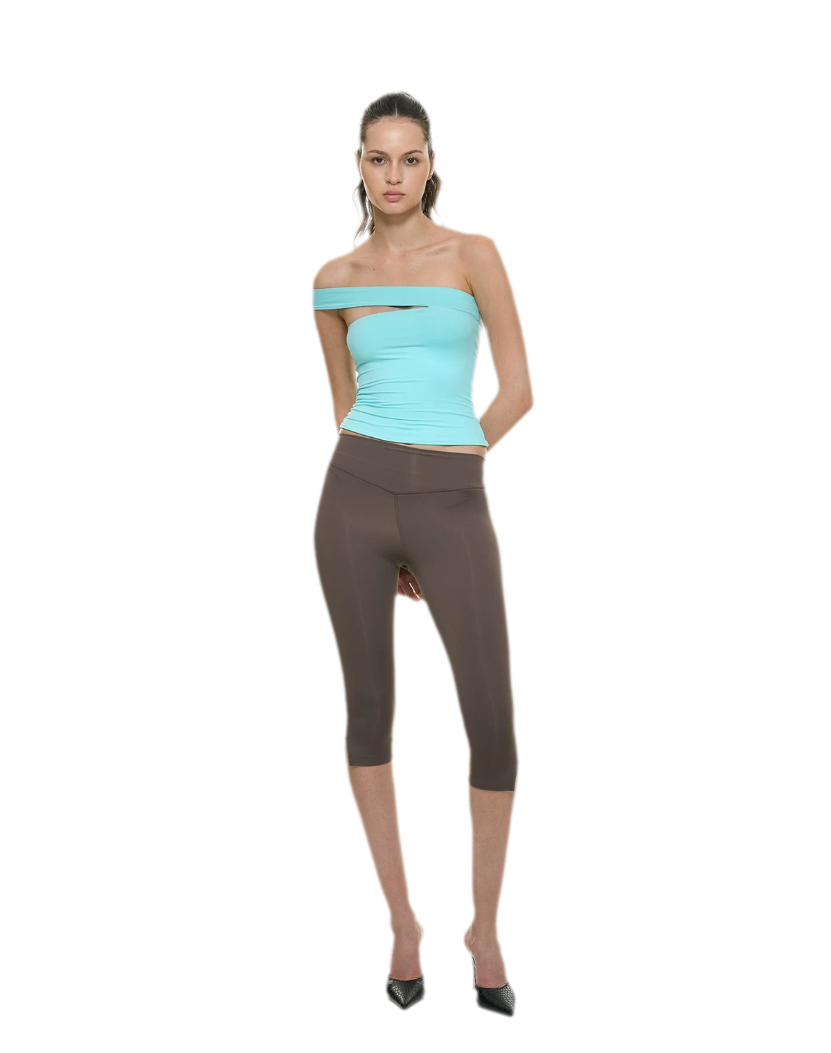 Bare-Feel Slit Capri Pants