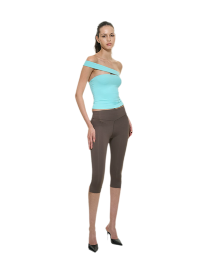 Bare-Feel Slit Capri Pants