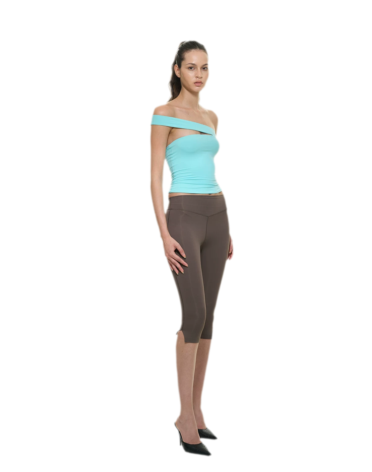 Bare-Feel Slit Capri Pants
