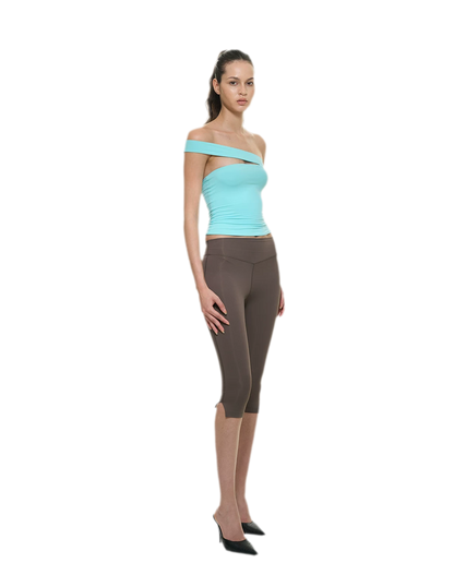 Bare-Feel Slit Capri Pants