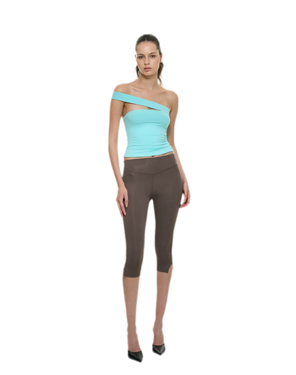 Bare-Feel Slit Capri Pants