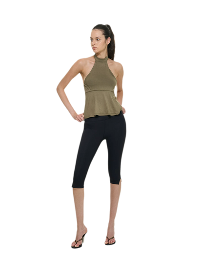 Bare-Feel Slit Capri Pants