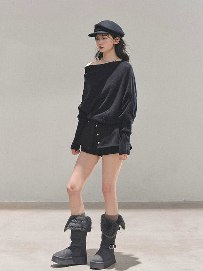Maglione in maglia morbida con scollo monospalla
