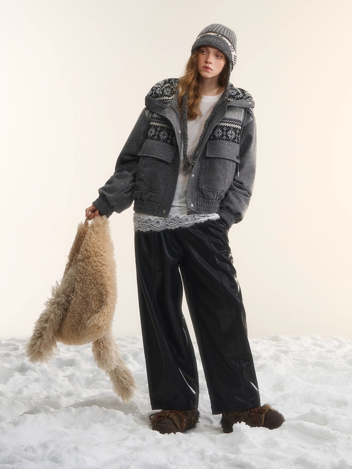 Panelled Slimming Black Curved-Leg Pants