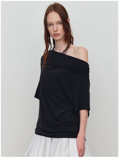 Slant One-Shoulder Swing Neck T-Shirt