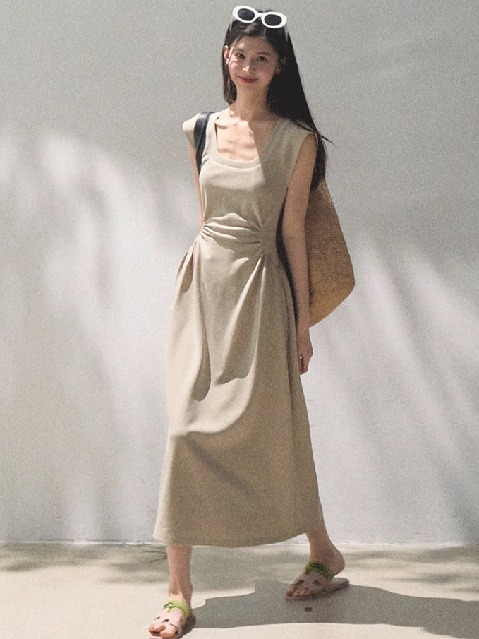 Square Shoulders U-Neck Fitted Dress