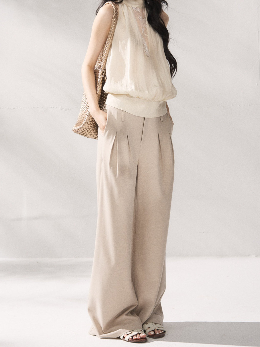 High-Waisted Relaxed Wide-Leg Trousers