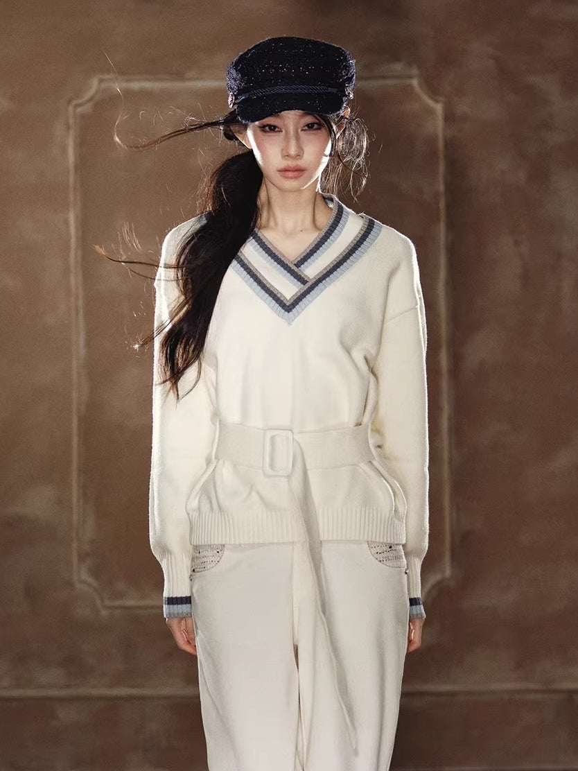 Contrast Double-V Neck Relaxed Knit Sweater