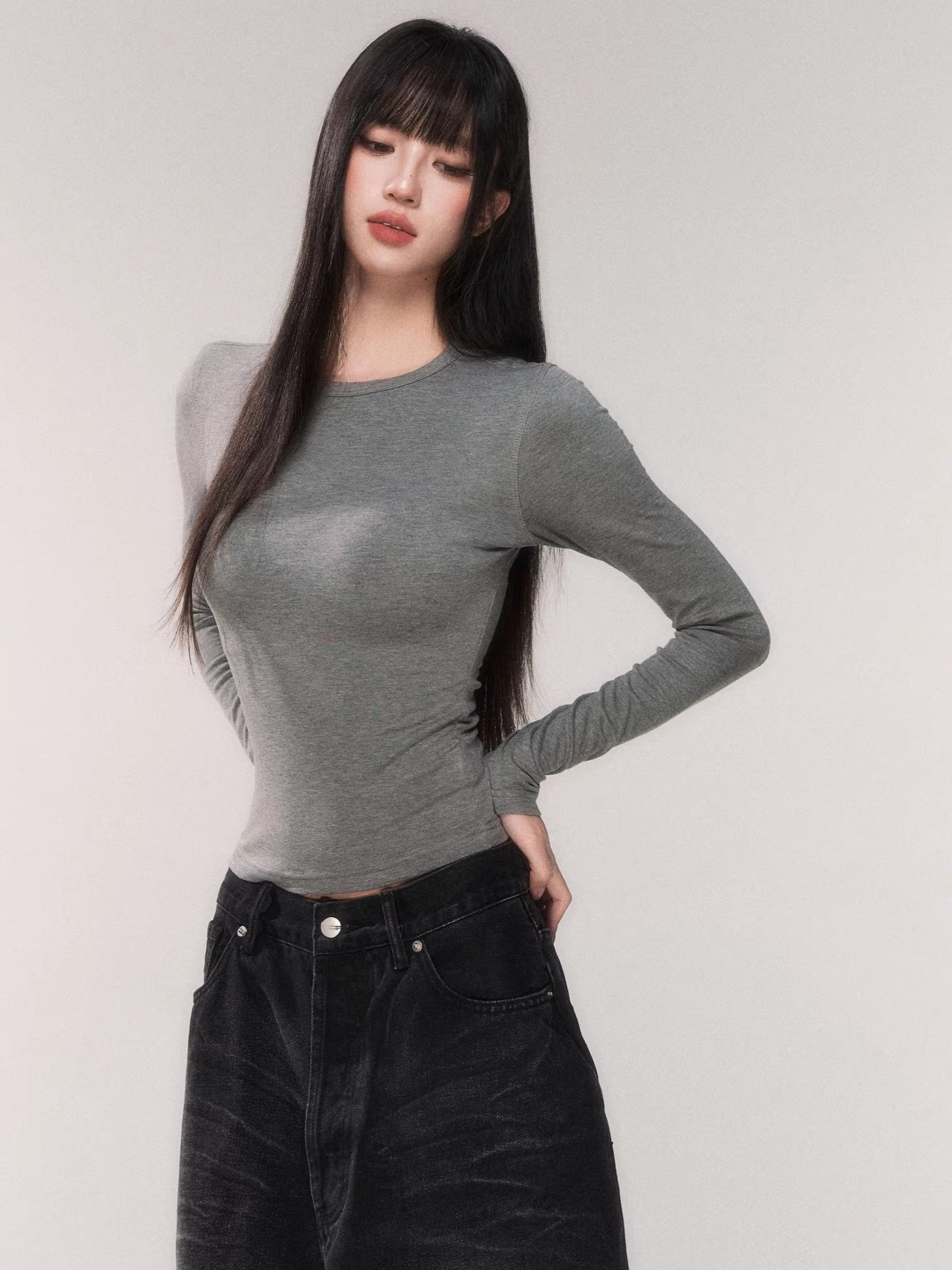 Waist-Cinching Long-Sleeve Crewneck Base Tee