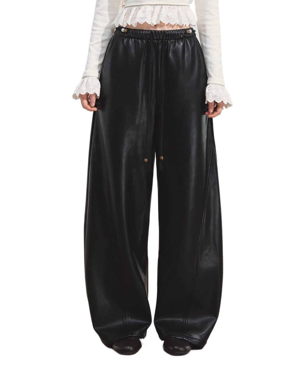 Relaxed Curve‑Hem PU Pants