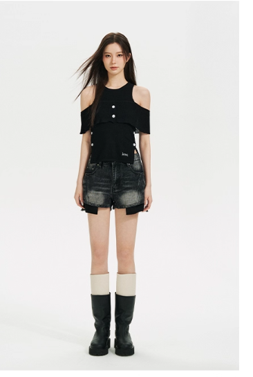 Black &amp; Grey Cut-out Tank Top - CHINASQUAD