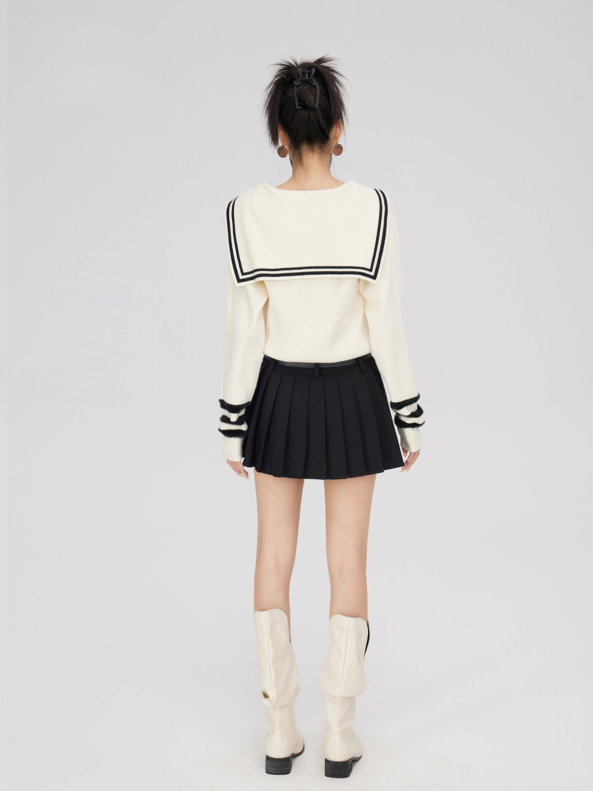 Black &amp; Off-white Patchwork Lapel Sweater