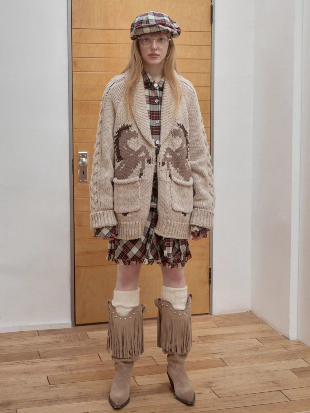 Pony Jacquard Horn-Button Chunky Cardigan