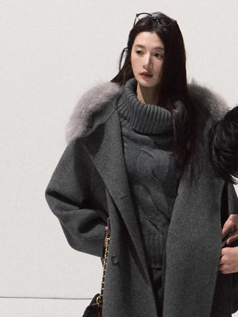 Vintage Cable-Knit Turtleneck Sweater