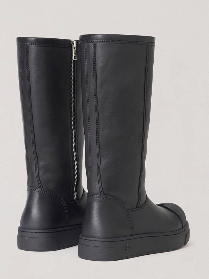 Cross Relic Sherpa Leather Mountain Boots