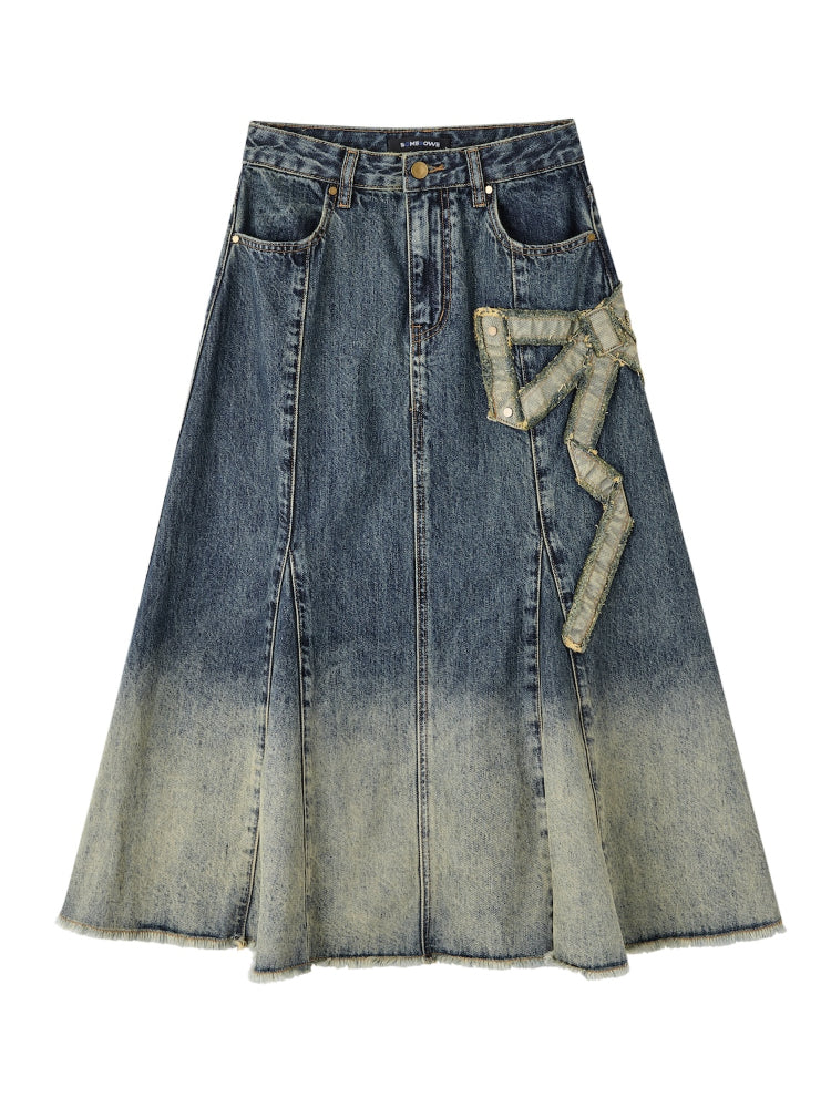 Gradient Frayed Bow Denim Skirt