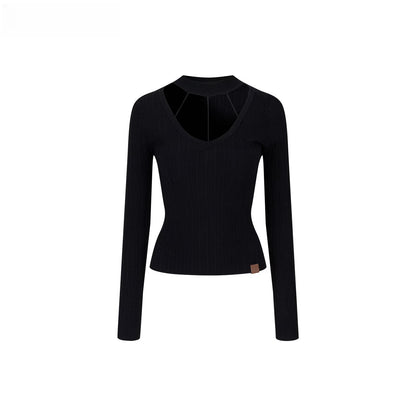 Choker Neck Slim-Fit Ribbed Knit Crewmeck