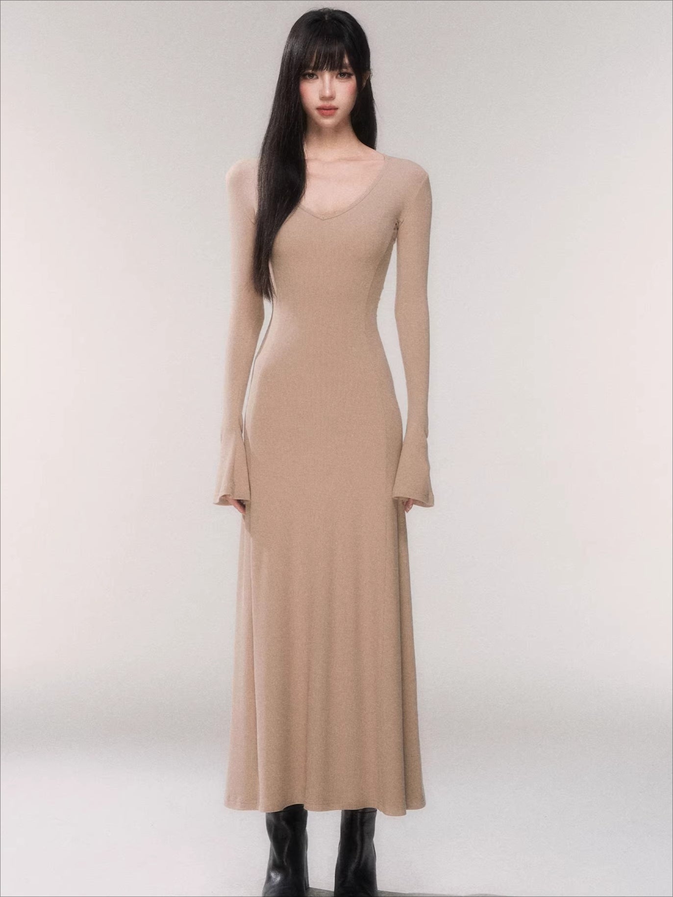 V-Neck Waist-Defining Knit Maxi Dress