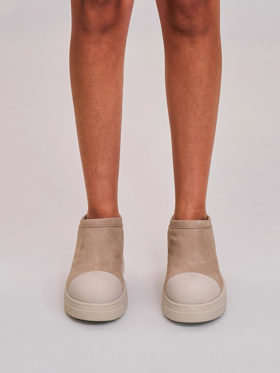 Cross Relic Sherpa Leather Snow Boots