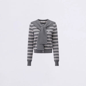 Gray / S