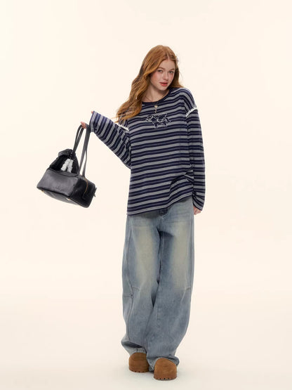 Contrast Stripe Crewneck Long-Sleeve T-Shirt