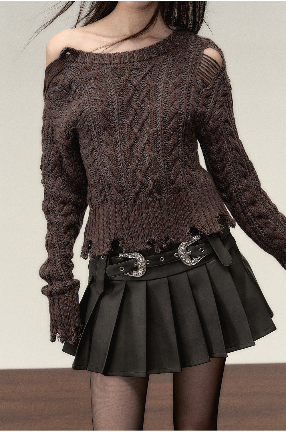 Grey &amp; Brown Round-neck Distressed Vintage Sweater - CHINASQUAD