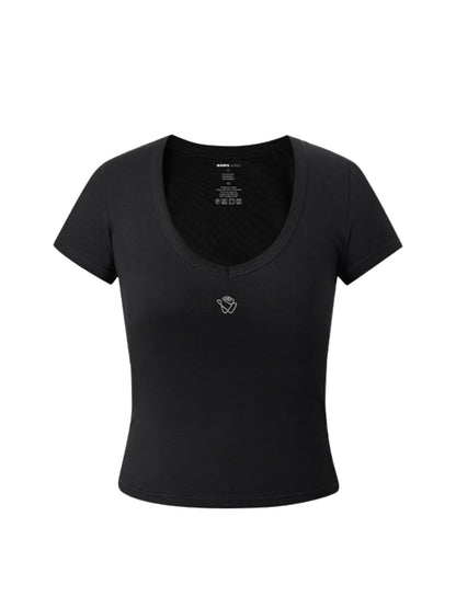 V-neck Fitted Crew-neck T-shirt - CHINASQUAD