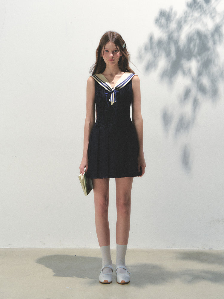 Detachable Sailor-collar Pleated Dress - CHINASQUAD