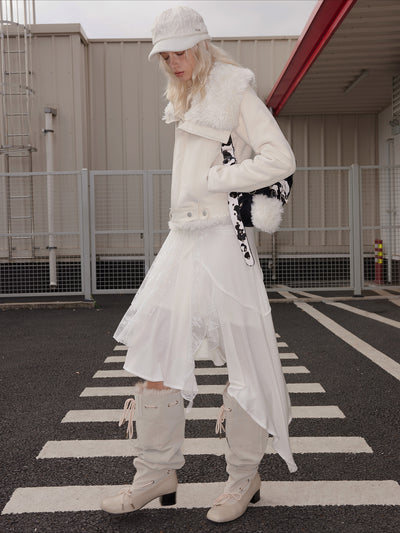 White / M