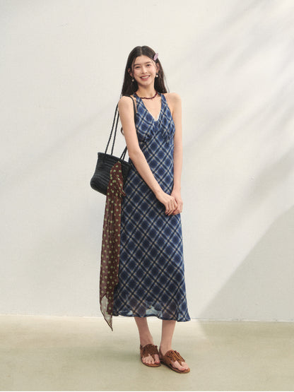 V-Neck Lace Spliced Halter Dress - CHINASQUAD