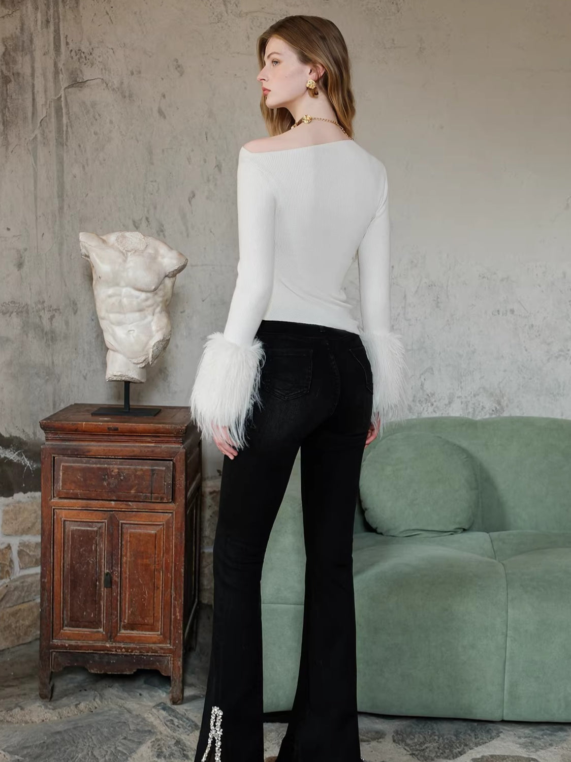 Asymmetric Off-Shoulder Slim-Fit Knit Base Layer