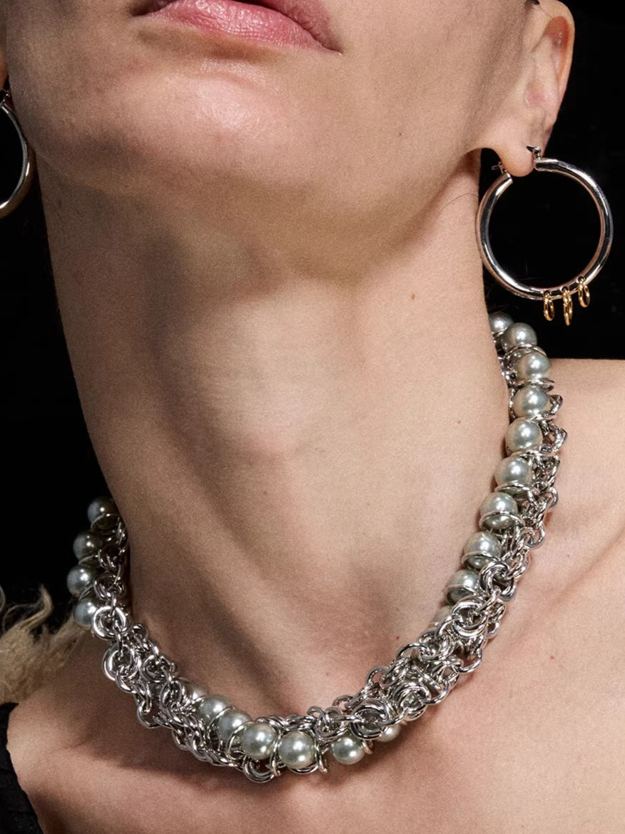 Minimalist Pearl Choker Necklace