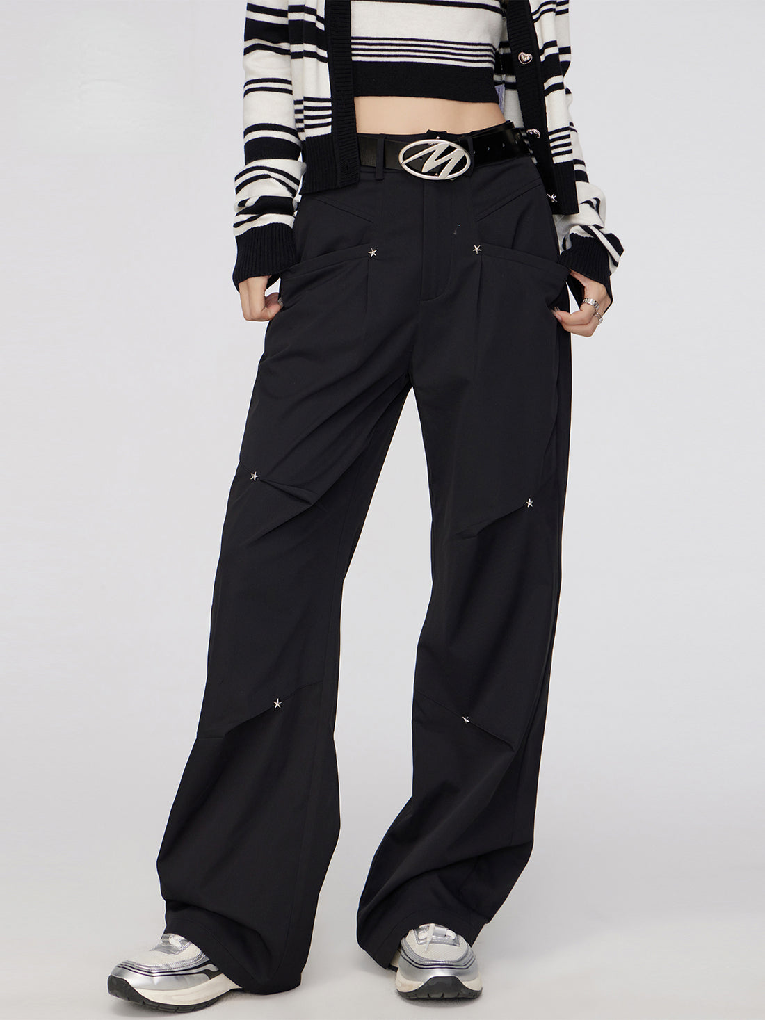 Black &amp; Khaki Star Pleated Utility Wide-Leg Pants - CHINASQUAD