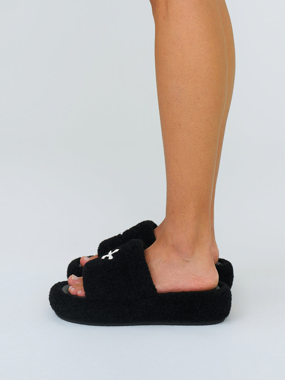 SMFK Compass Woolly Classic Furry Women Slippers