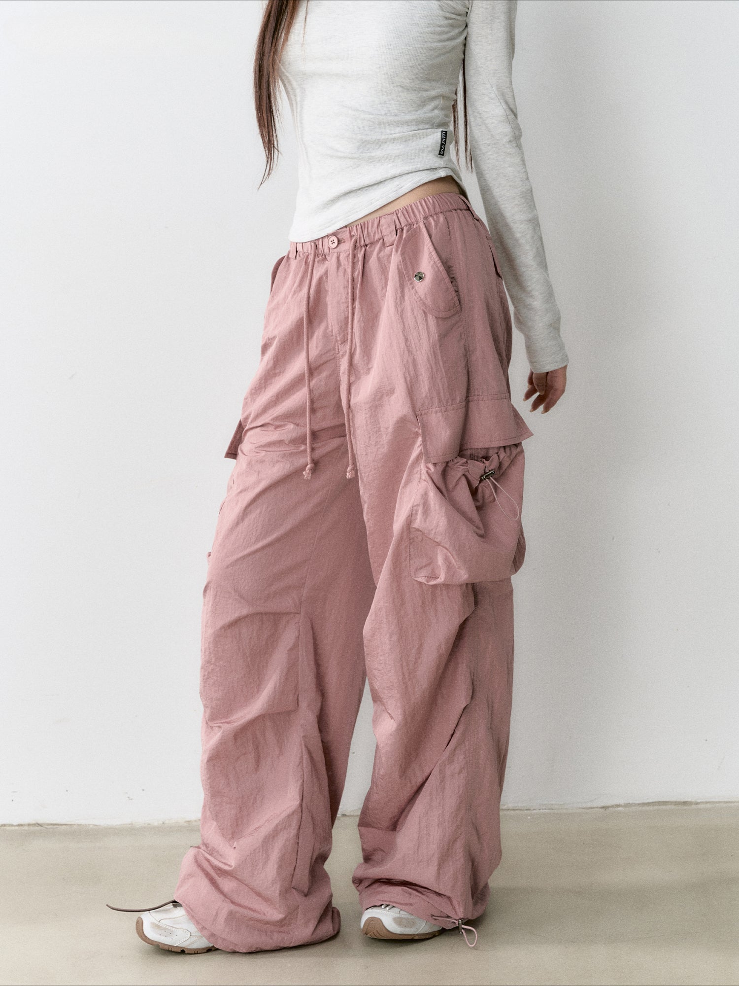 Mesh Pocket Cargo Wide-Leg Pants