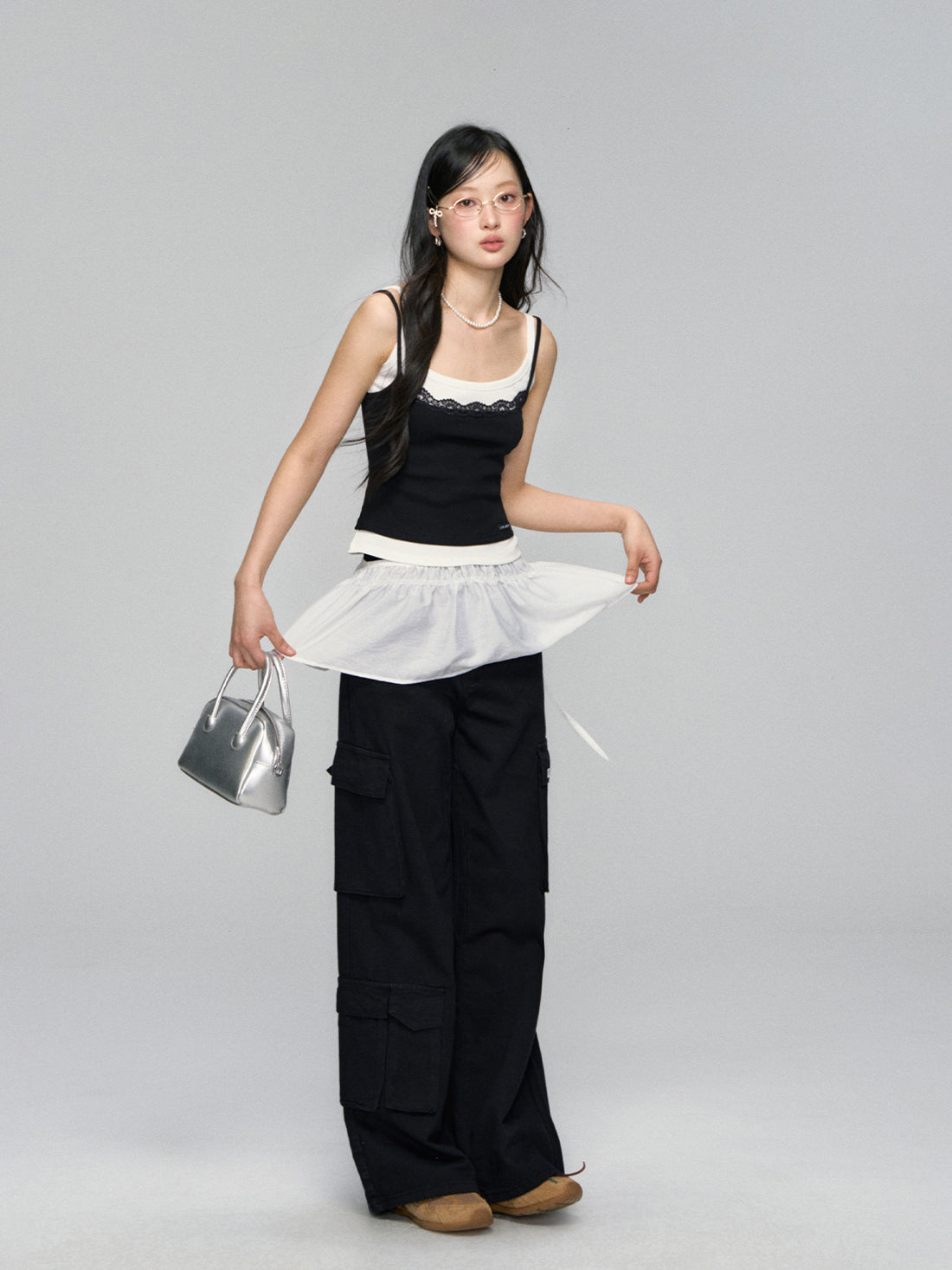 Flap-Back Pocket Utility Wide-Leg Jeans