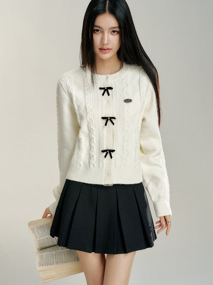 Bowknot Cable-Knit Round Neck Sweater