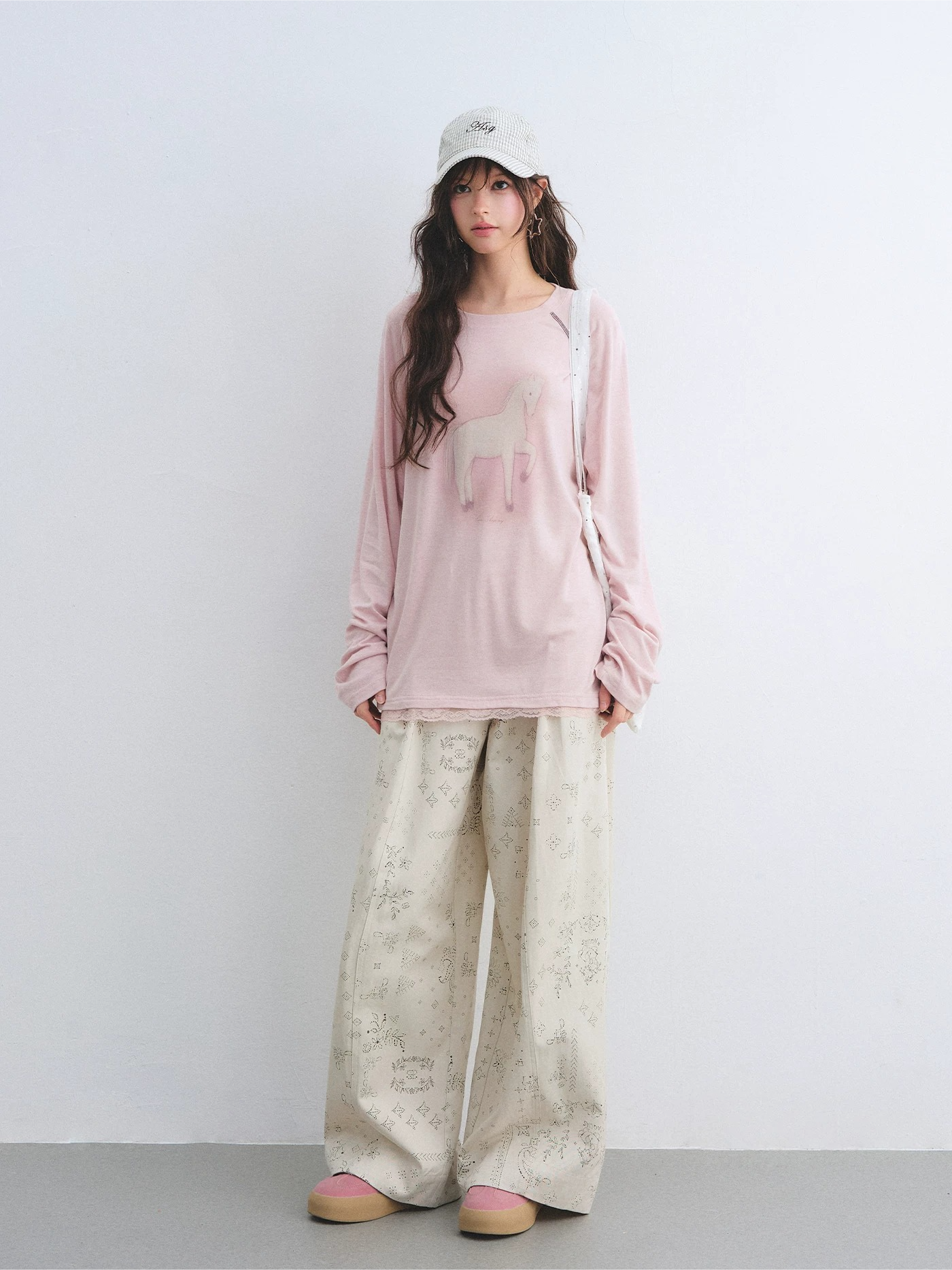 Lyocell Wool-Blend Raglan Sleeve Lace Hem Printed T-Shirt