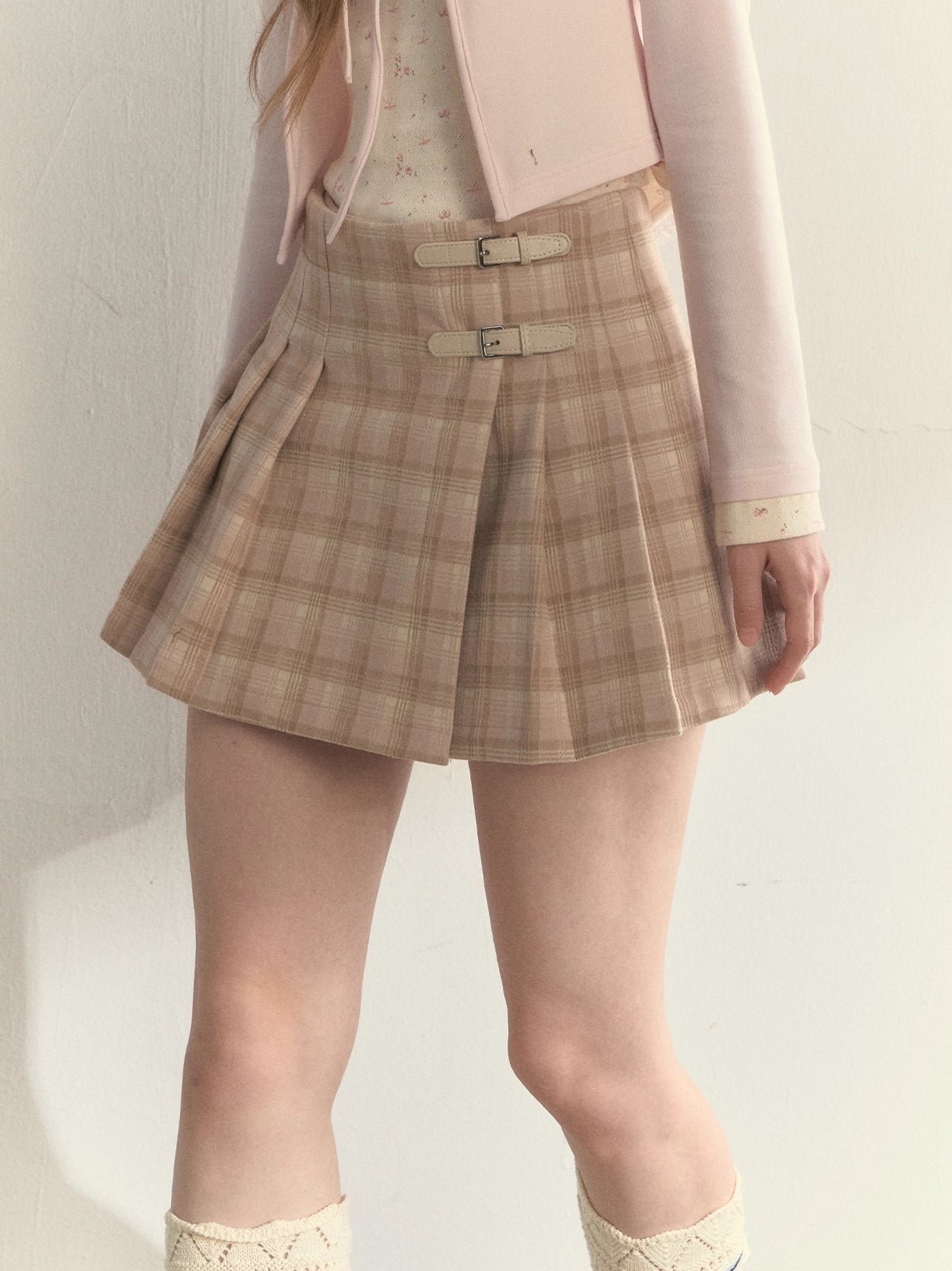 Vintage Plaid Wool Leather Buckle Pleated Skirt